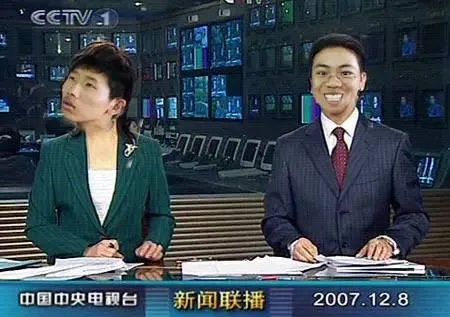 还记得当年的龅牙哥和茫然弟吗？那些表情包是我们满满的回忆！