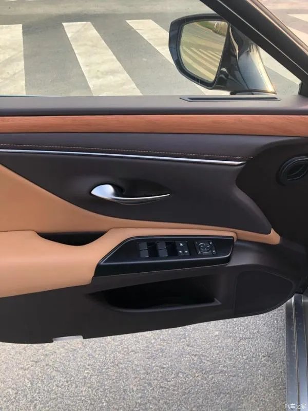 雷克萨斯ES提车外加10天体验总结，感觉太好了