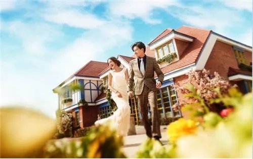 外景婚纱摄影效果图欣赏 拍外景婚纱的注意事项