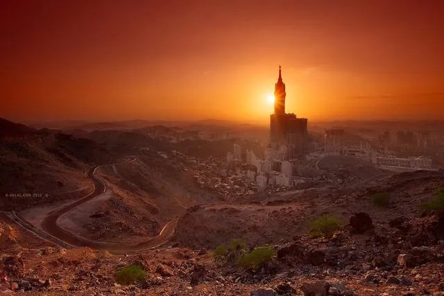 乞丐年入13亿是真的吗?沙特阿拉伯到底是怎样的存在?