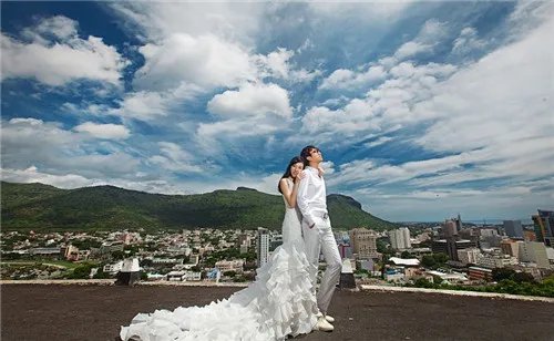 特色婚纱摄影哪家好 特色婚纱照外景推荐