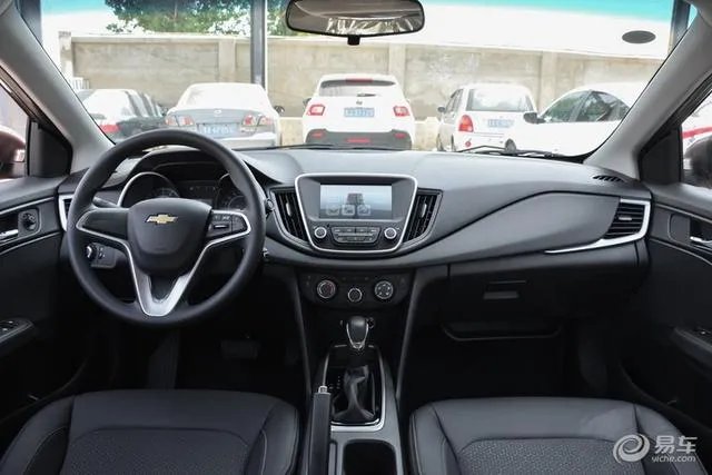 10万左右的家用轿车买哪个品牌好点？