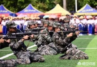 如何解决大学生的就业问题？