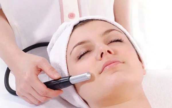 激光嫩肤大概多少钱