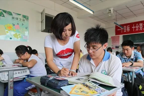 2021年河南省高考状元来自哪些中学？