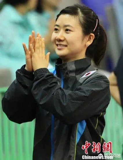 你认为日本乒乓球运动员福原爱宣布退役的原因是什么？