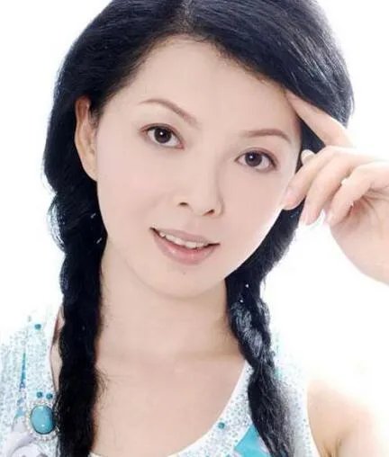 湖南卫视主持人仇晓老公王辉个人资料 婚后与富商生活幸福