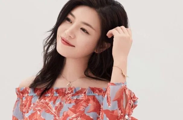 陈妍希的个人资料(简介,身高,年龄,三围,图片）