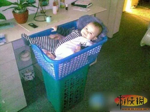 “00后”13岁小情侣当爹妈 盘点那些雷人父母