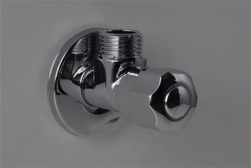 角阀断了怎么取出来