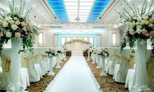 婚宴场地布置技巧  为你打造高端大气的婚礼