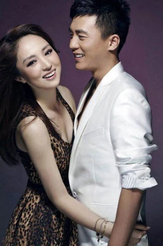 吴磊，若谈恋爱不会公开，你认为明星应该公开恋情吗？