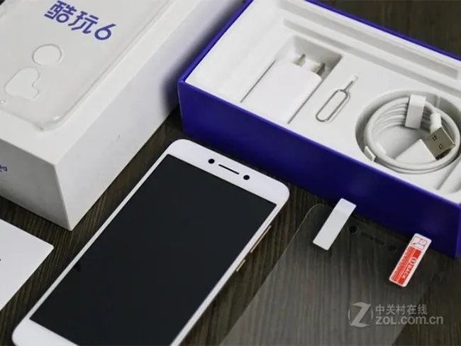 酷派(coolpad)酷玩6手机(6G+64G 耀动黑 版) 京东1448元