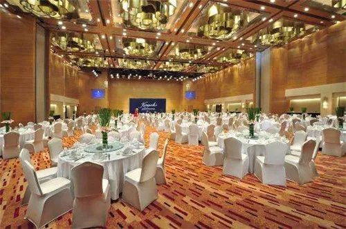 西安婚宴酒店排名 西安中等档次婚宴多少钱一桌