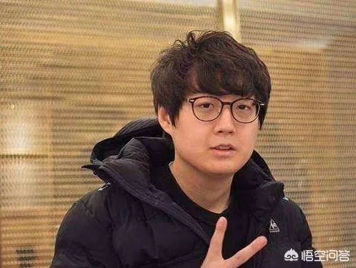 SKT新阵容确认,网友表示“这谁顶得住啊”,你怎么看?