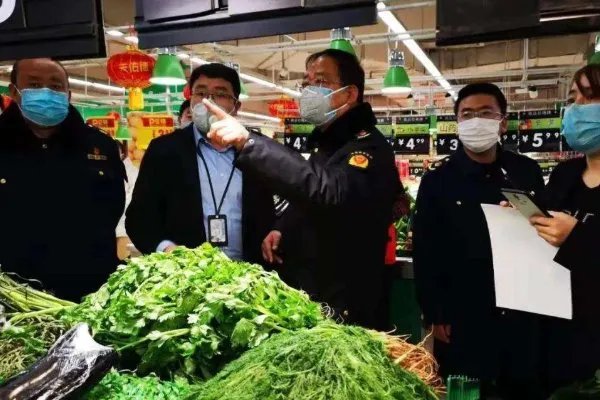 确诊夫妻没去疫区在公厕被传染具体是怎么回事？