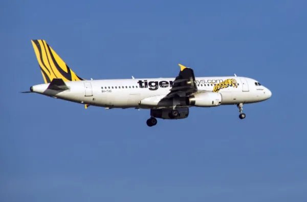 民航局当日发出三份熔断指令，熔断指令是什么意思？