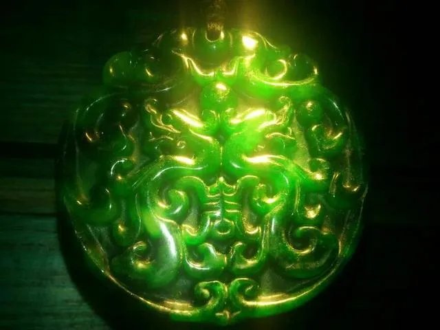 浙江90后收藏钱币卖出1700万元，收藏真的很赚钱吗？你有没有买藏品被骗的经历？