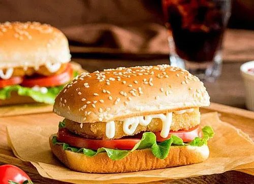 华莱士被约谈，被约谈的原因是什么？