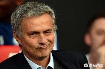 曼联官宣：穆里尼奥正式下课！为什么穆里尼奥带队第三年总被解雇？是自身原因吗？