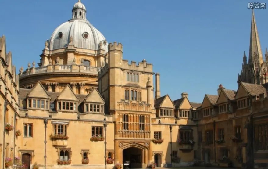 池州学院跳楼事件：抑郁症未痊愈其父要求回校