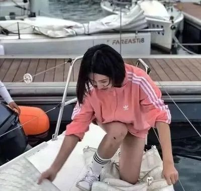 天门山翼装飞行失联女生身亡，你如何看待极限运动？