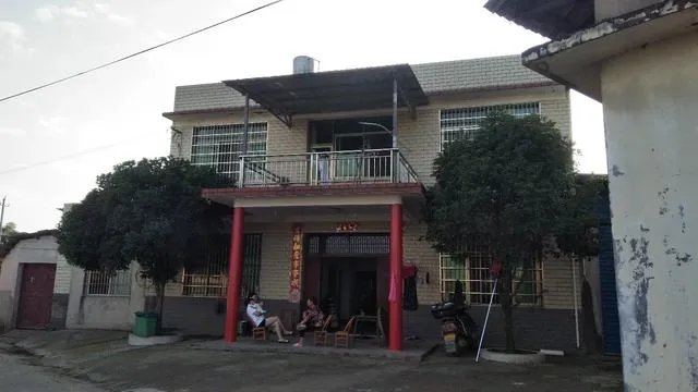 农村自建房三层真实图