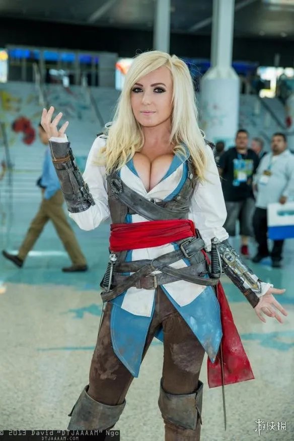 盘点十大最红cosplay玩家 个个身材火辣装备炫酷！