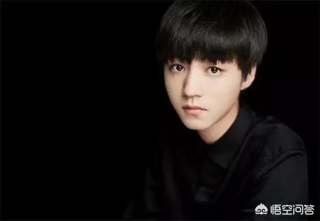 易烊千玺参加格莱美颁奖盛典，作为队长的王俊凯和主唱之一的王源为什么不参加？