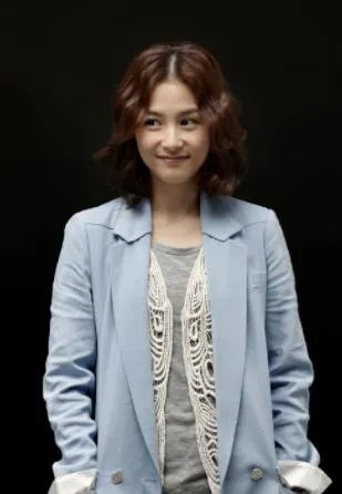 姜惠贞个人资料简介:姜惠贞整容前后酷似张柏芝