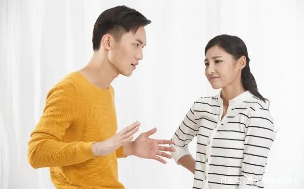 为什么在大街上,经常看到情侣会在马路上吵架?