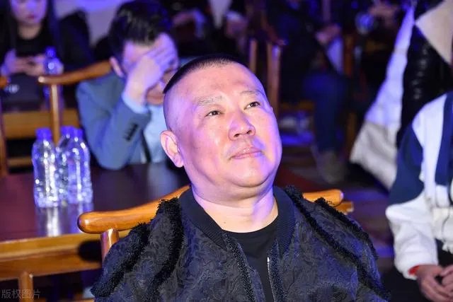 2021德云社封箱手绘出来,德云社变复印社你怎么看?