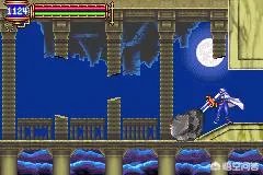 经典游戏《恶魔城：晓月圆舞曲》中，你觉得最强的几件武器是什么？