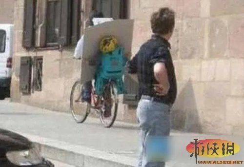 “00后”13岁小情侣当爹妈 盘点那些雷人父母