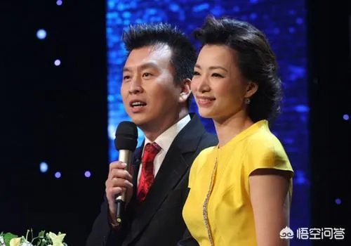 有哪些主持人在大型晚会上出现过失误？