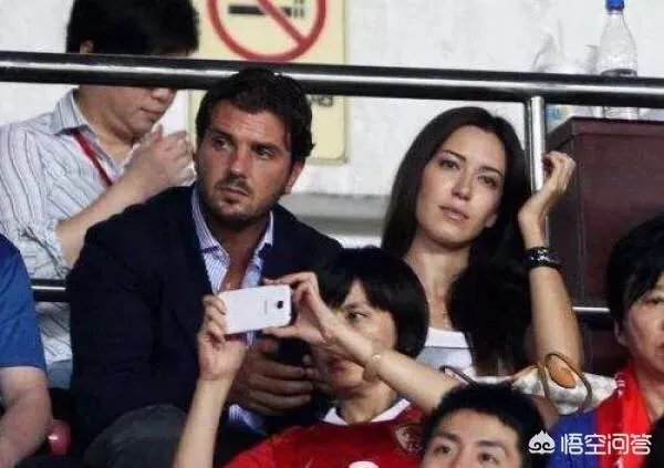 曝里皮儿子被袭击和威胁，但里皮本人未受太大影响，全心全意带队训练，对此你怎么看？