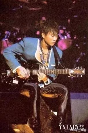 学Beyond的歌，需要使用什么吉他。电吉他首选还是木吉他也可以？