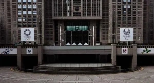 你如何看待日本变异新冠病毒迅猛蔓延这件事?