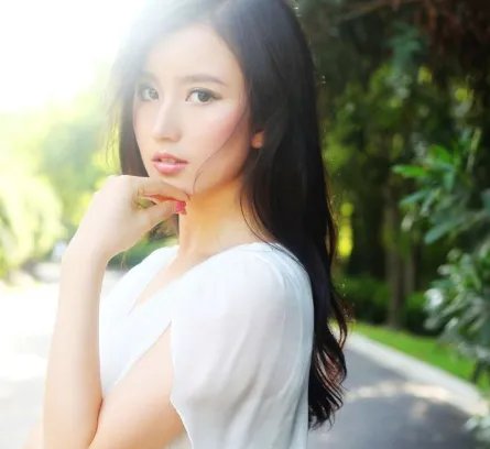 伏玟晓个人资料，伏玟晓图片，伏玟晓百里挑一