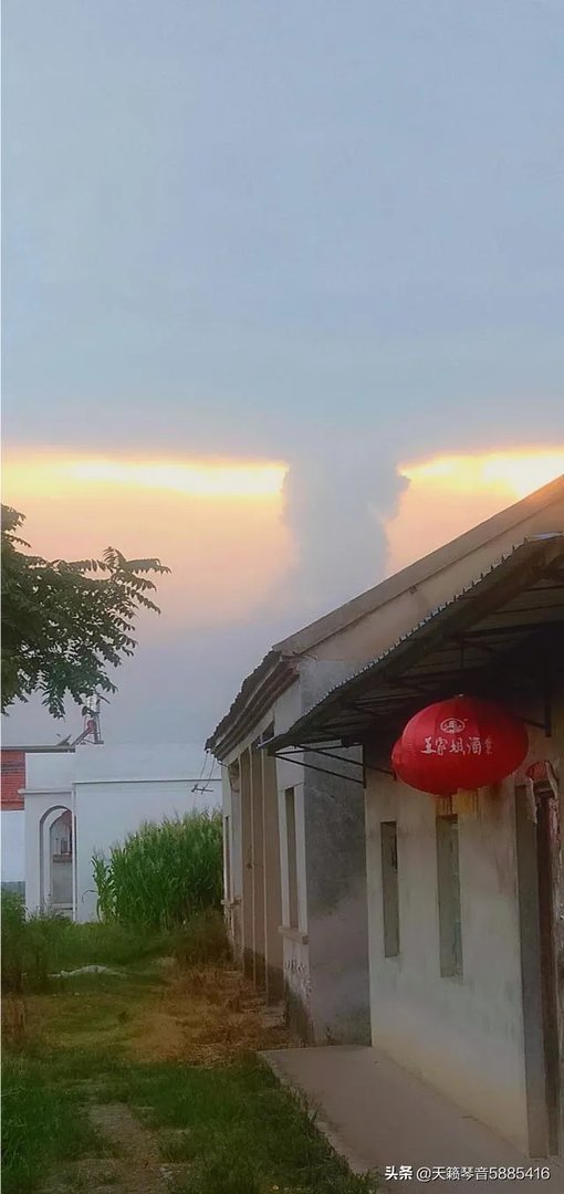 今年夏天你有拍到火烧云吗，可以分享一下吗？