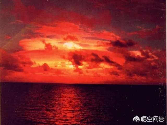 特朗普所说的,使用核弹来阻止飓风登陆的做法真的可行吗?