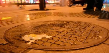 窨井冒热气煮鸡蛋真相竟然是