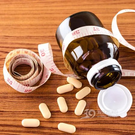 减肥药吃了口渴 这是怎么回事