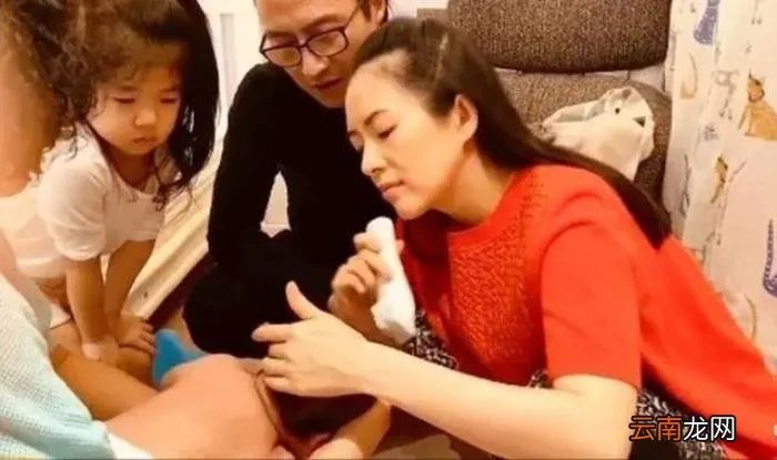 汪峰40岁前妻近照 汪峰前妻康作如