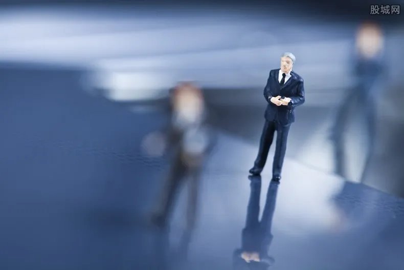 三盛集团董事长林荣滨和夫人简历 前者和程璇什么关系