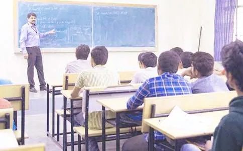 浅水洼里的小鱼教学反思