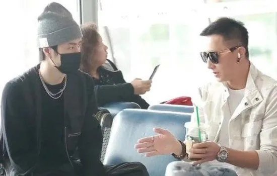 韩庚是乐华的老板吗 和王一博什么关系