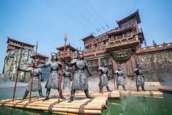 明朝中后期为何会实行“募兵制” ，这个制度最大的缺点是什么？