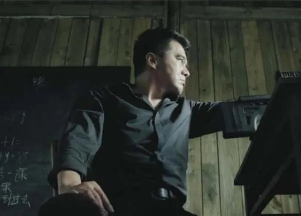 《人民的名义》中祁同伟是公安厅长，为何却指挥不动市局赵东来？