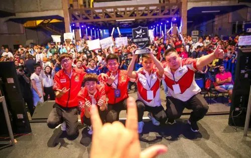 汉宫五局鏖战登顶CFS巴西邀请赛 捍卫中国电竞